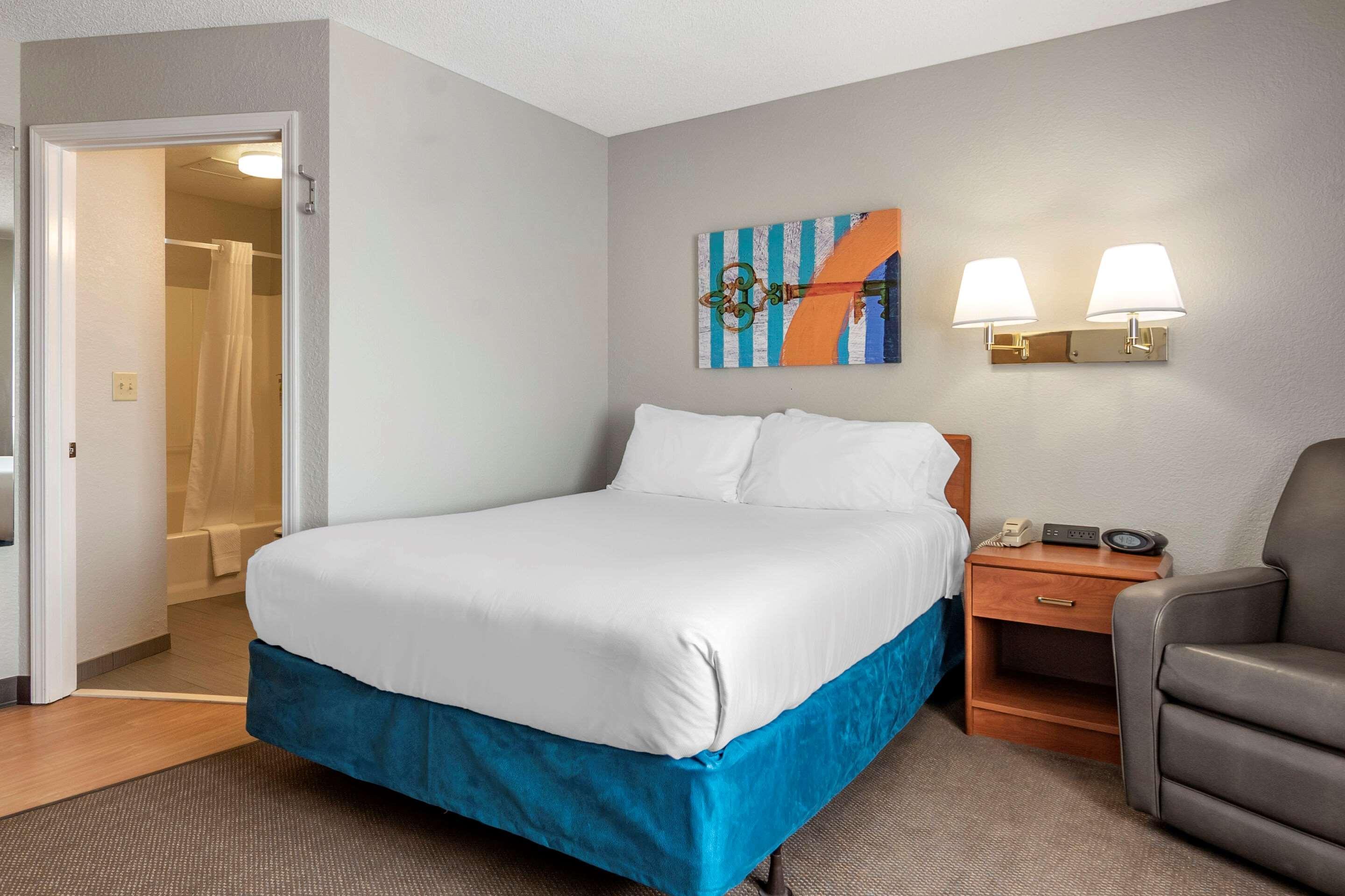 Mainstay Suites Emporia Εξωτερικό φωτογραφία